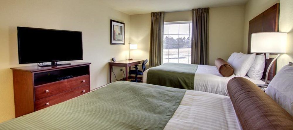 Cobblestone Inn & Suites-Kersey Ngoại thất bức ảnh