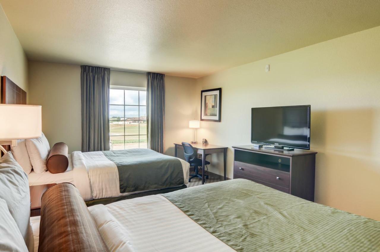 Cobblestone Inn & Suites-Kersey Ngoại thất bức ảnh